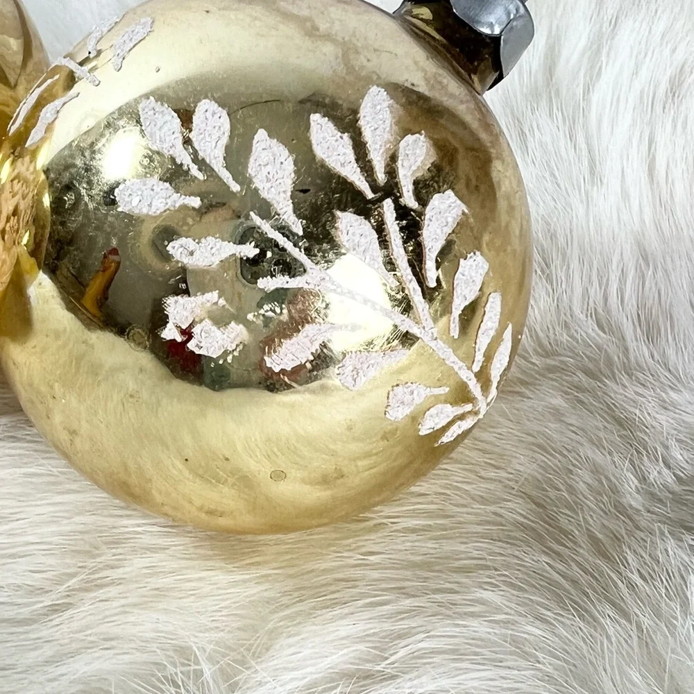 Lot of 3 Vintage Christmas Ornament USA White Mica Stencil Gold‎ holidays